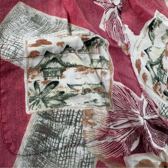 Tommy Bahama Mens Camp Shirt XL Red 100% Linen Hawaiian Floral Island Beach Top - Picture 4 of 8